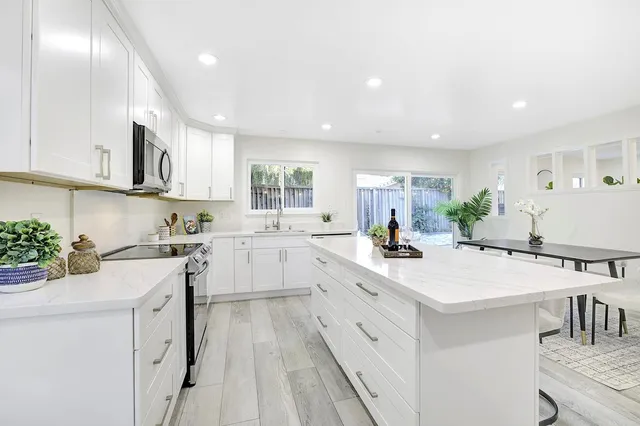 $1,375,000 | 2580 Early Rivers Court, Union City, CA 94587