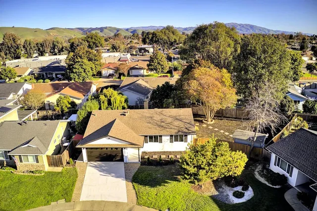 $1,375,000 | 2580 Early Rivers Court, Union City, CA 94587