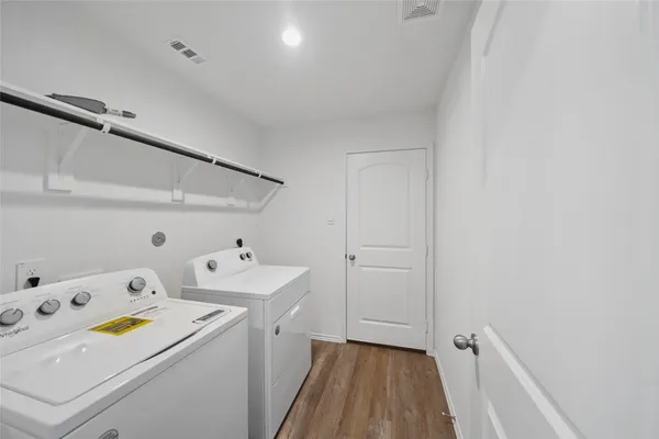 $2,100 | 40343 Bermuda Ivy Street, Magnolia, TX 77354
