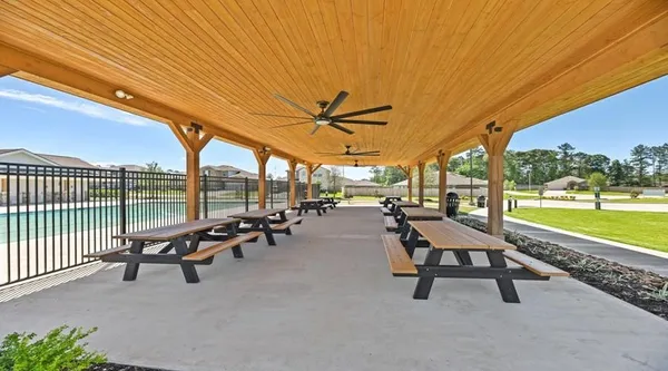 $2,100 | 40343 Bermuda Ivy Street, Magnolia, TX 77354