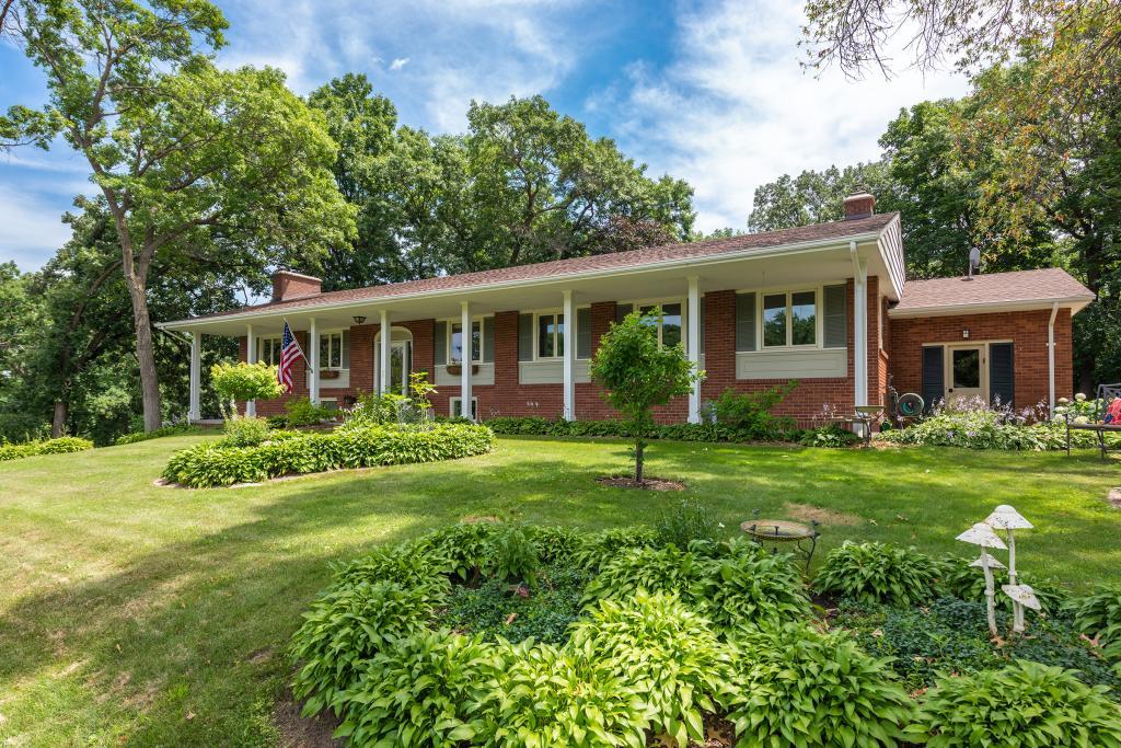 4553 Ellerdale Road Minnetonka, MN 55345 - Photo 1 of 22 Gallery Image 1