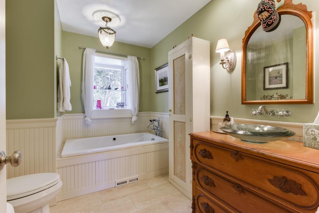 4553 Ellerdale Road Minnetonka, MN 55345 - Photo 16 of 22 Gallery Image 16