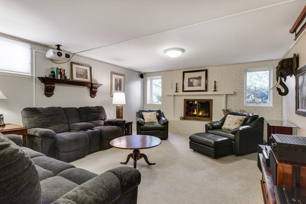 4553 Ellerdale Road Minnetonka, MN 55345 - Photo 17 of 22 Gallery Image 17