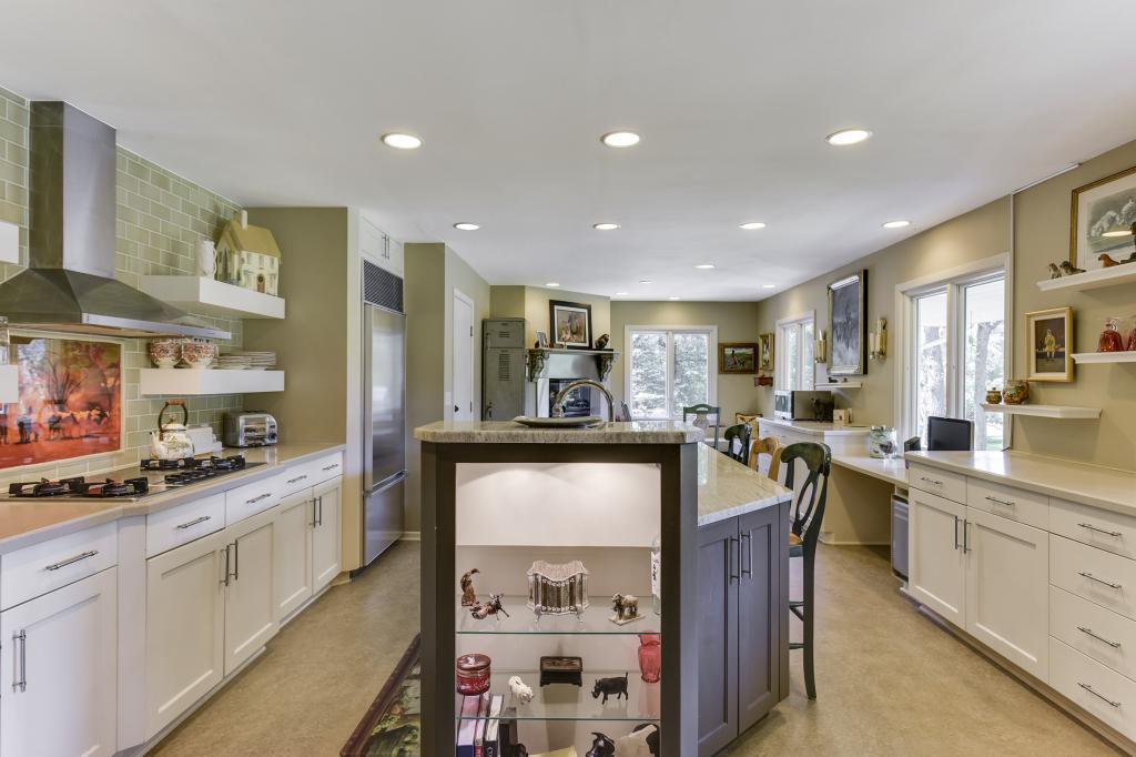 4553 Ellerdale Road Minnetonka, MN 55345 - Photo 9 of 22 Gallery Image 9