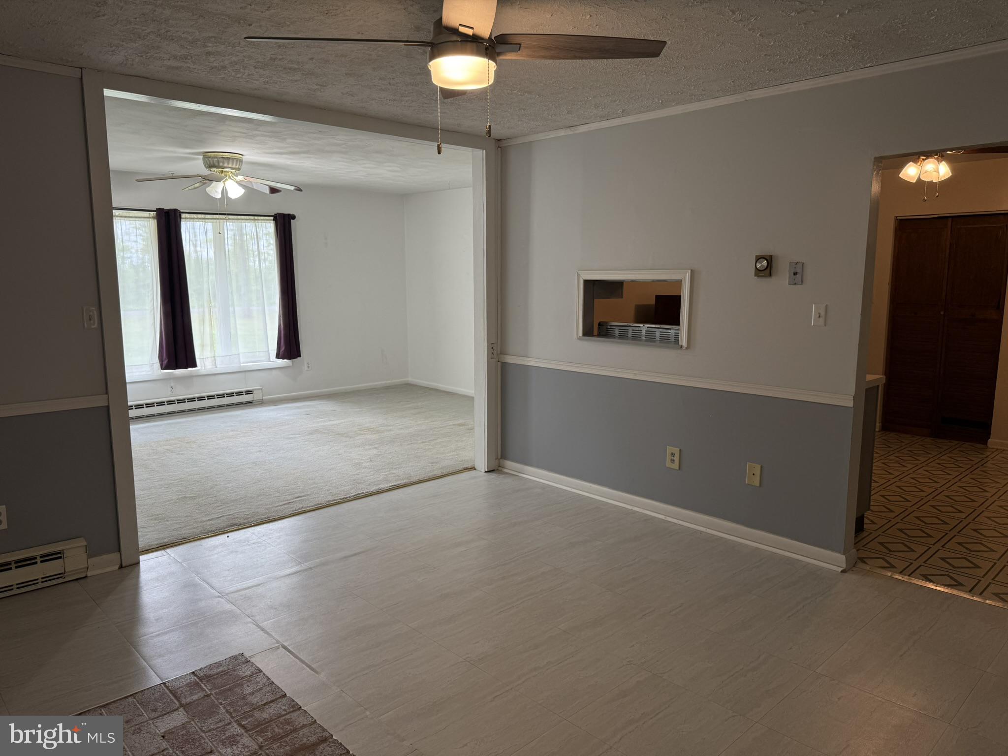1485 South Timber Ridge Road Cross Junction, VA 22625 - Photo 9 of 40 Spacious living area with natural light.