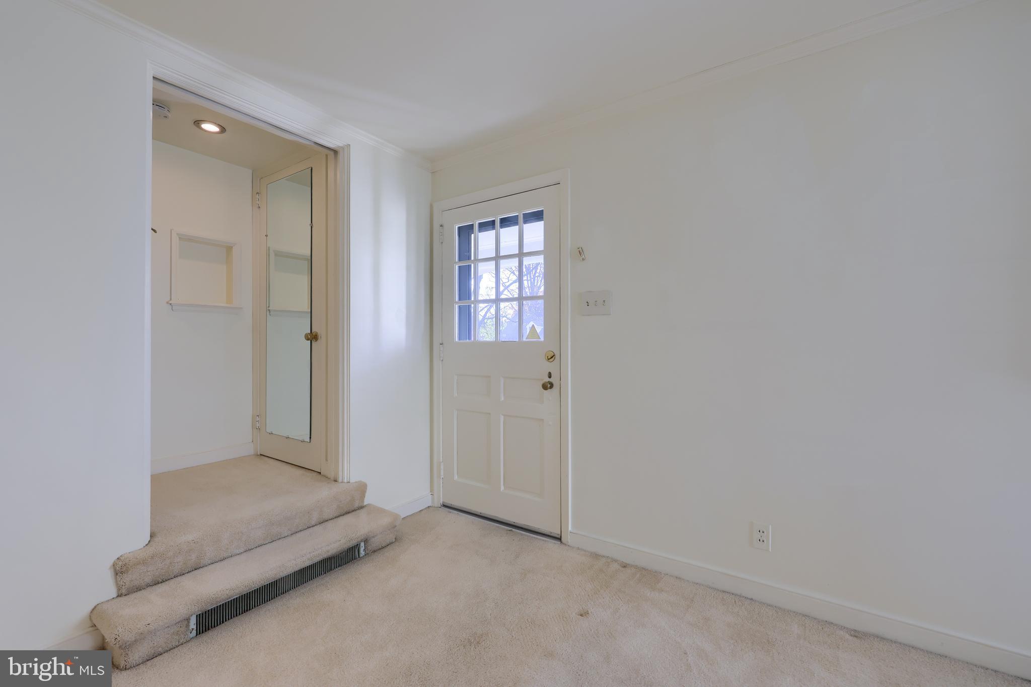 1313 Clayton Road Lancaster, PA 17603 - Photo 3 of 49 Gallery Image 3