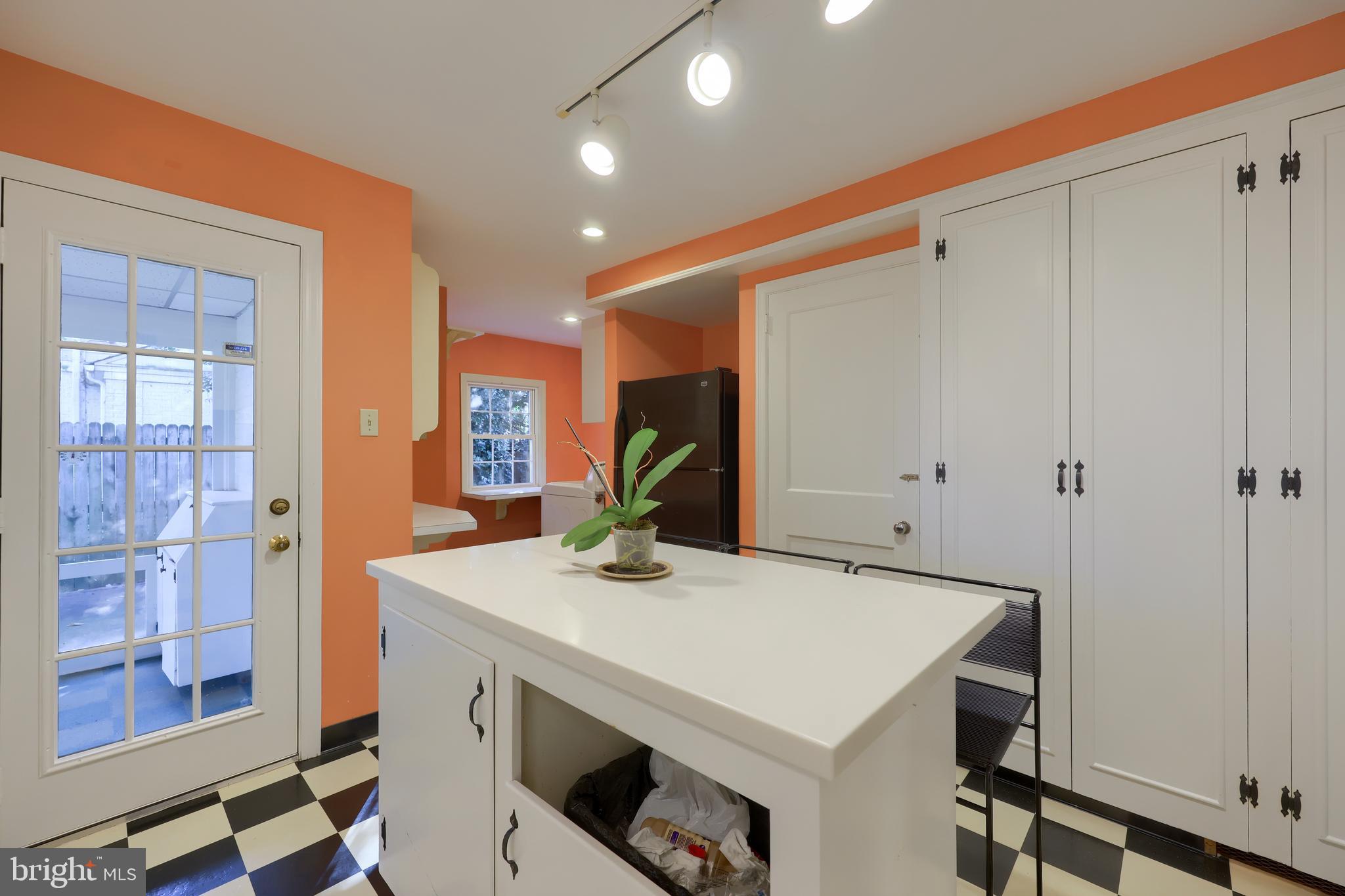 1313 Clayton Road Lancaster, PA 17603 - Photo 35 of 49 Gallery Image 35