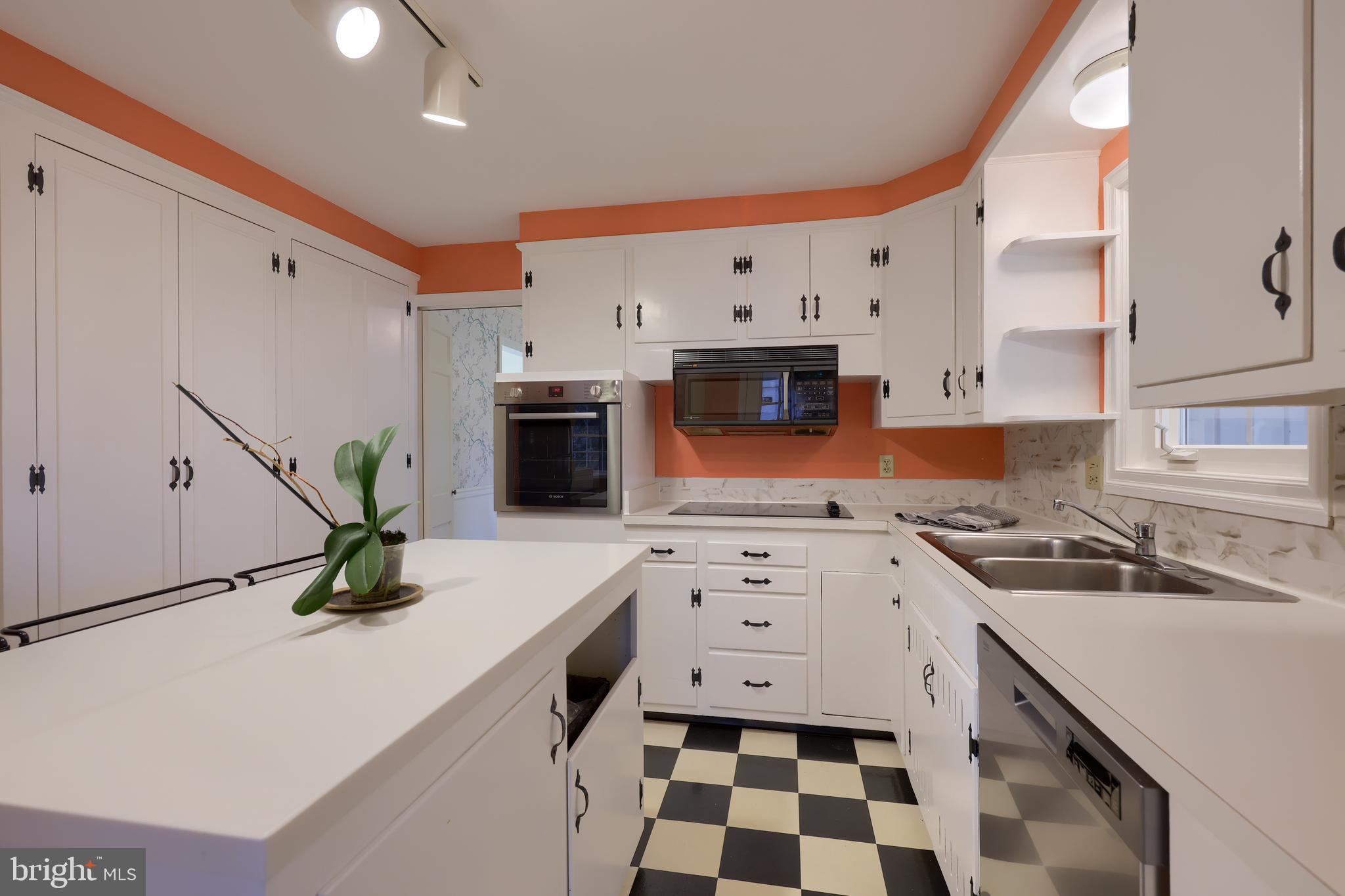 1313 Clayton Road Lancaster, PA 17603 - Photo 36 of 49 Gallery Image 36