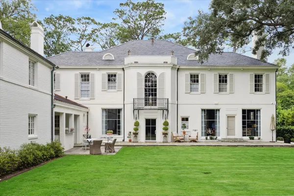 $15,000,000 | 4019 Inverness Drive, Houston, TX 77019