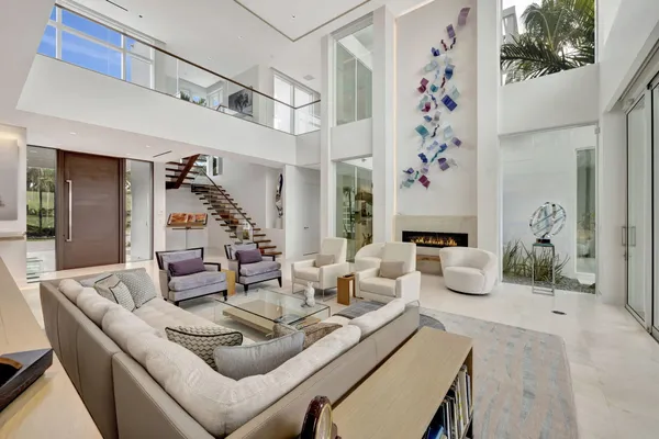 $12,500,000 | 6900 Southeast Harbor Circle, Jensen Beach, FL 34957