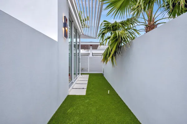 $12,500,000 | 6900 Southeast Harbor Circle, Jensen Beach, FL 34957