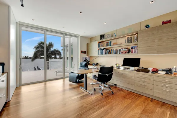 $12,500,000 | 6900 Southeast Harbor Circle, Jensen Beach, FL 34957