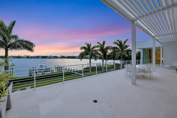 $12,500,000 | 6900 Southeast Harbor Circle, Jensen Beach, FL 34957