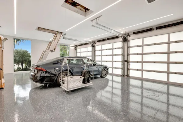 $12,500,000 | 6900 Southeast Harbor Circle, Jensen Beach, FL 34957