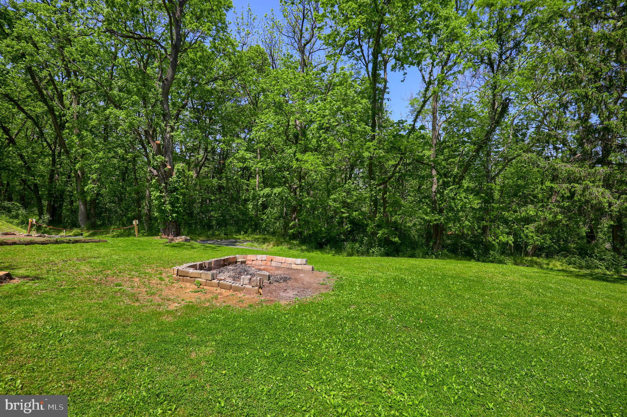 237 Brenneman Road Lancaster, PA 17603 - Photo 22 of 46 Gallery Image 22
