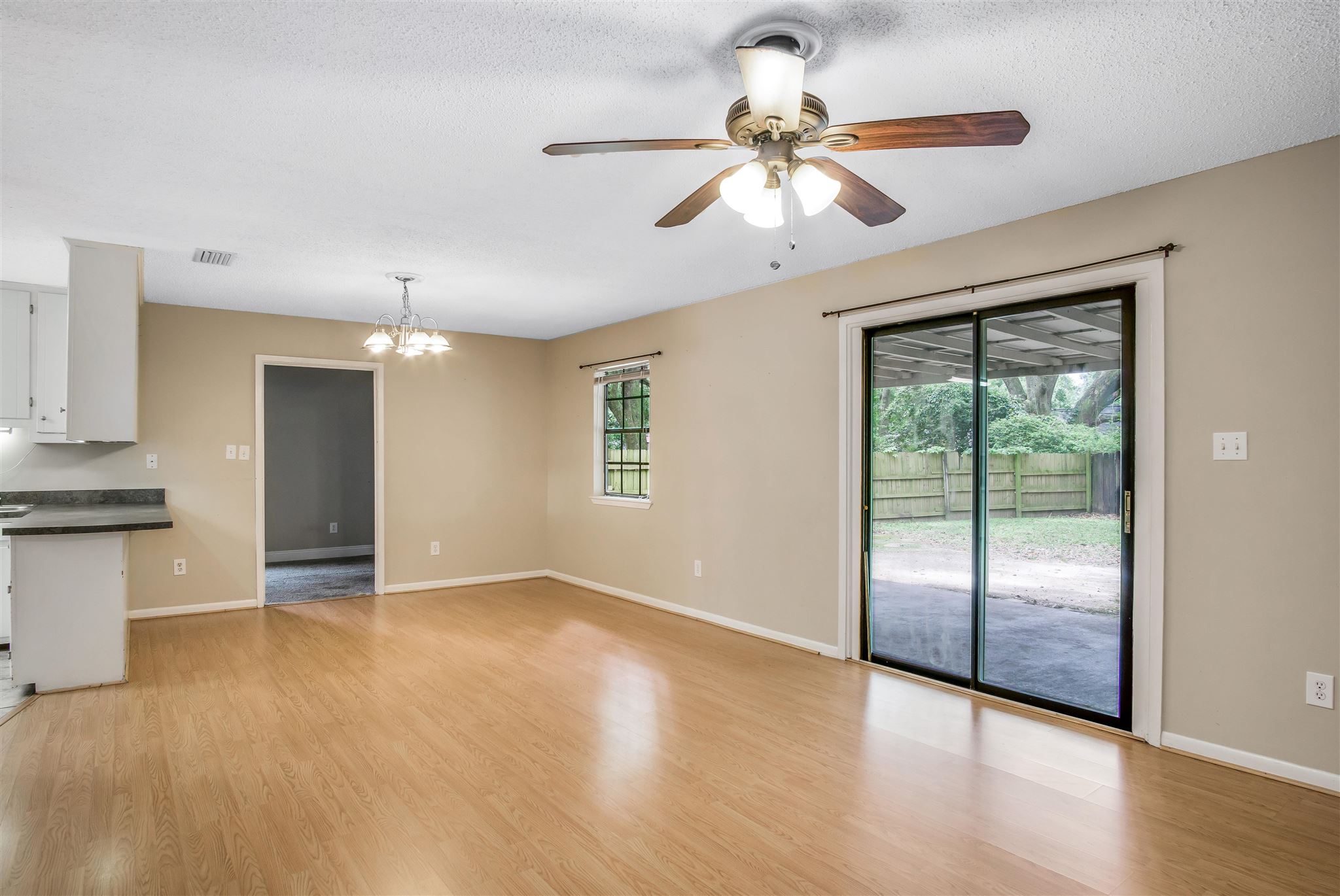 146 Montclair Loop Daphne, AL 36526 - Photo 4 of 24