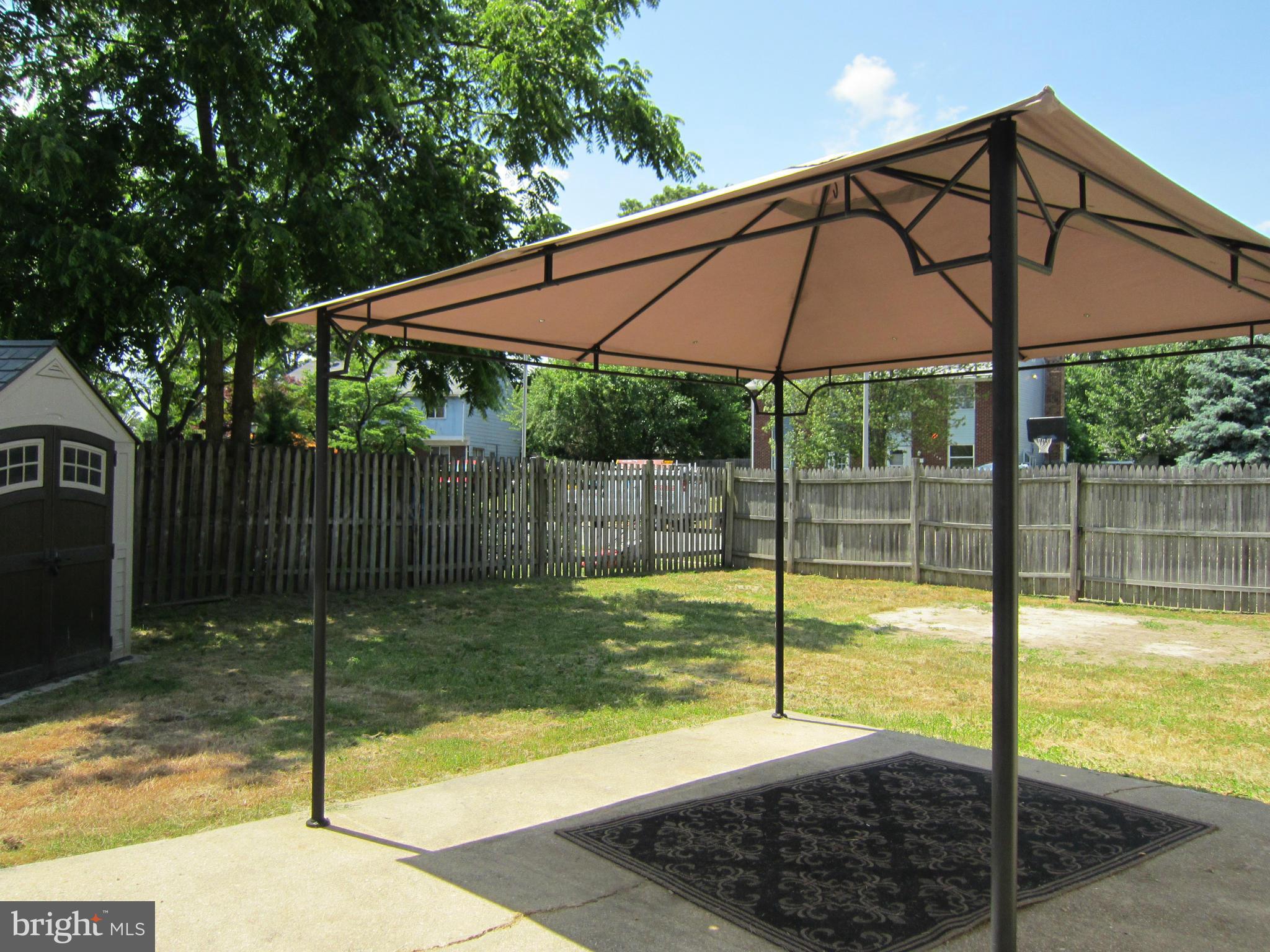 8576 Beacon Point Road Pasadena, MD 21122 - Photo 4 of 17 Patio and Gazebo