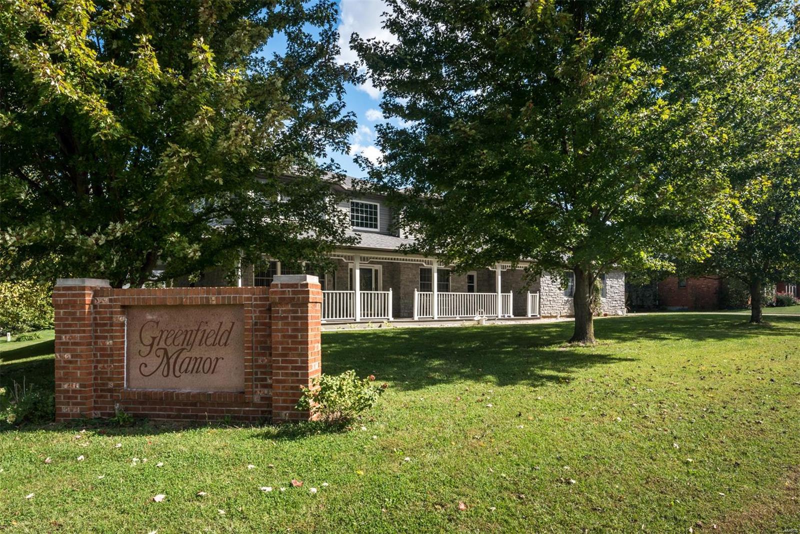100 Polo Run Waterloo, IL 62298 - Photo 3 of 52 Gallery Image 3