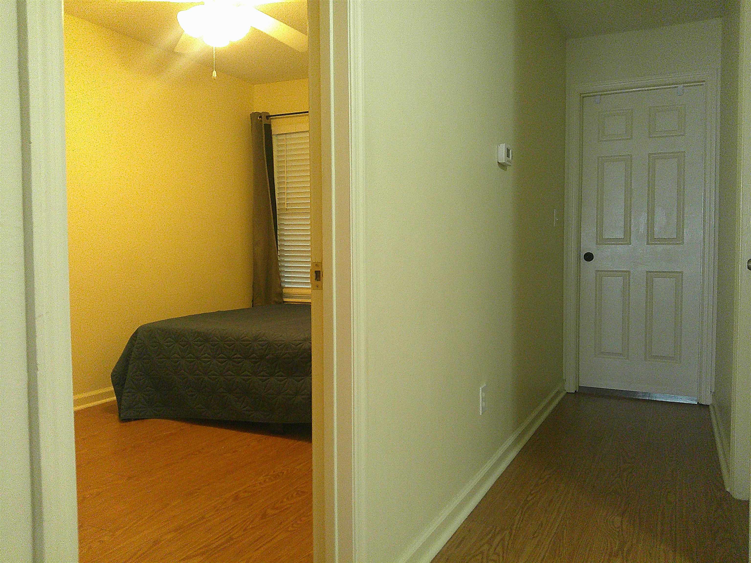 547 Collinsford Road, Unit 15 Tallahassee, FL 32301 - Photo 33 of 48