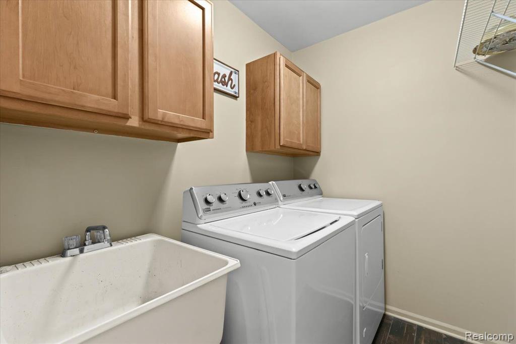 26037 Mariners Point Chesterfield, MI 48051 - Photo 18 of 31