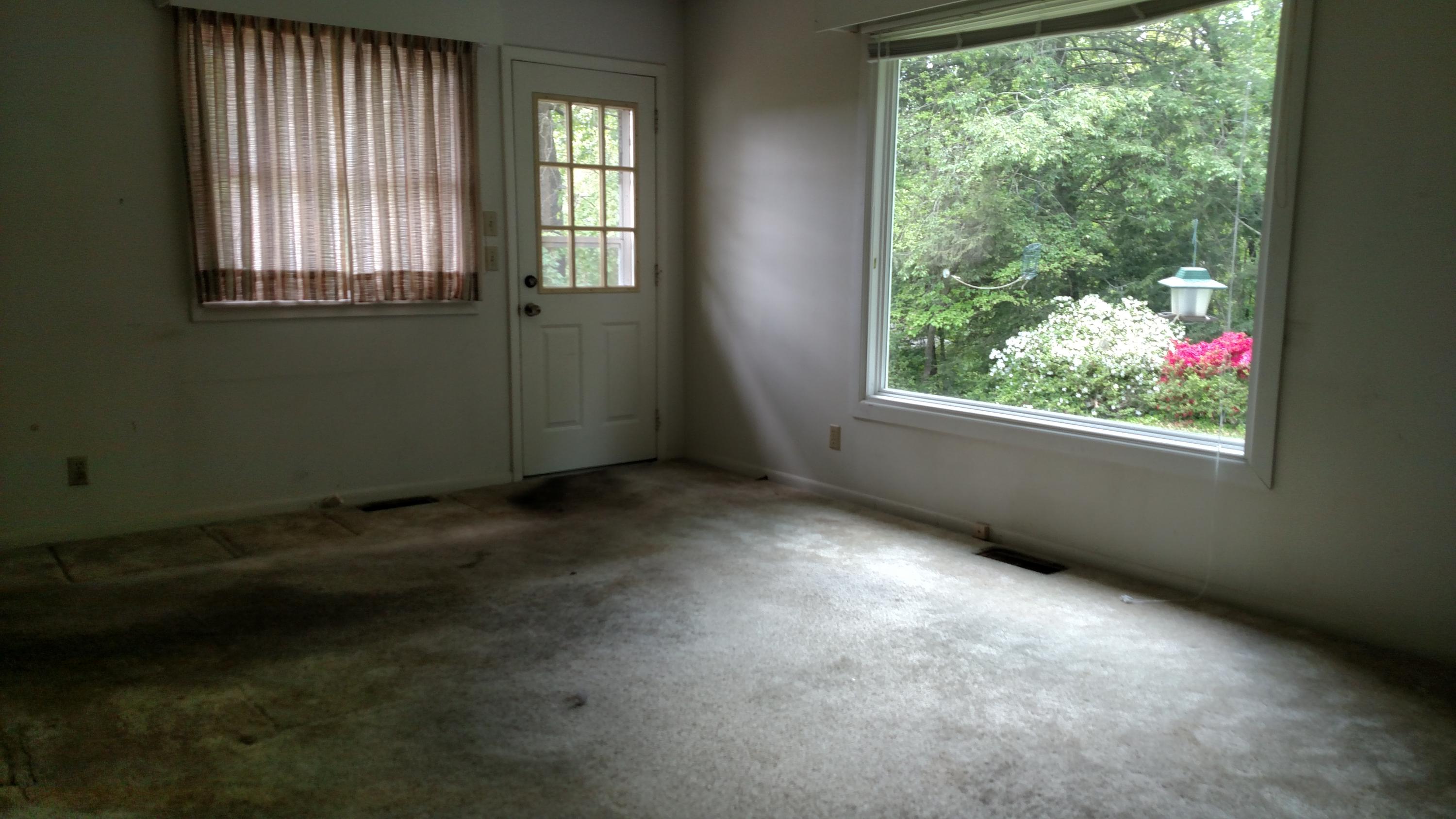 112 Meadow Road Oak Ridge, TN 37830 - Photo 7 of 17 IMG_20160426_141658636