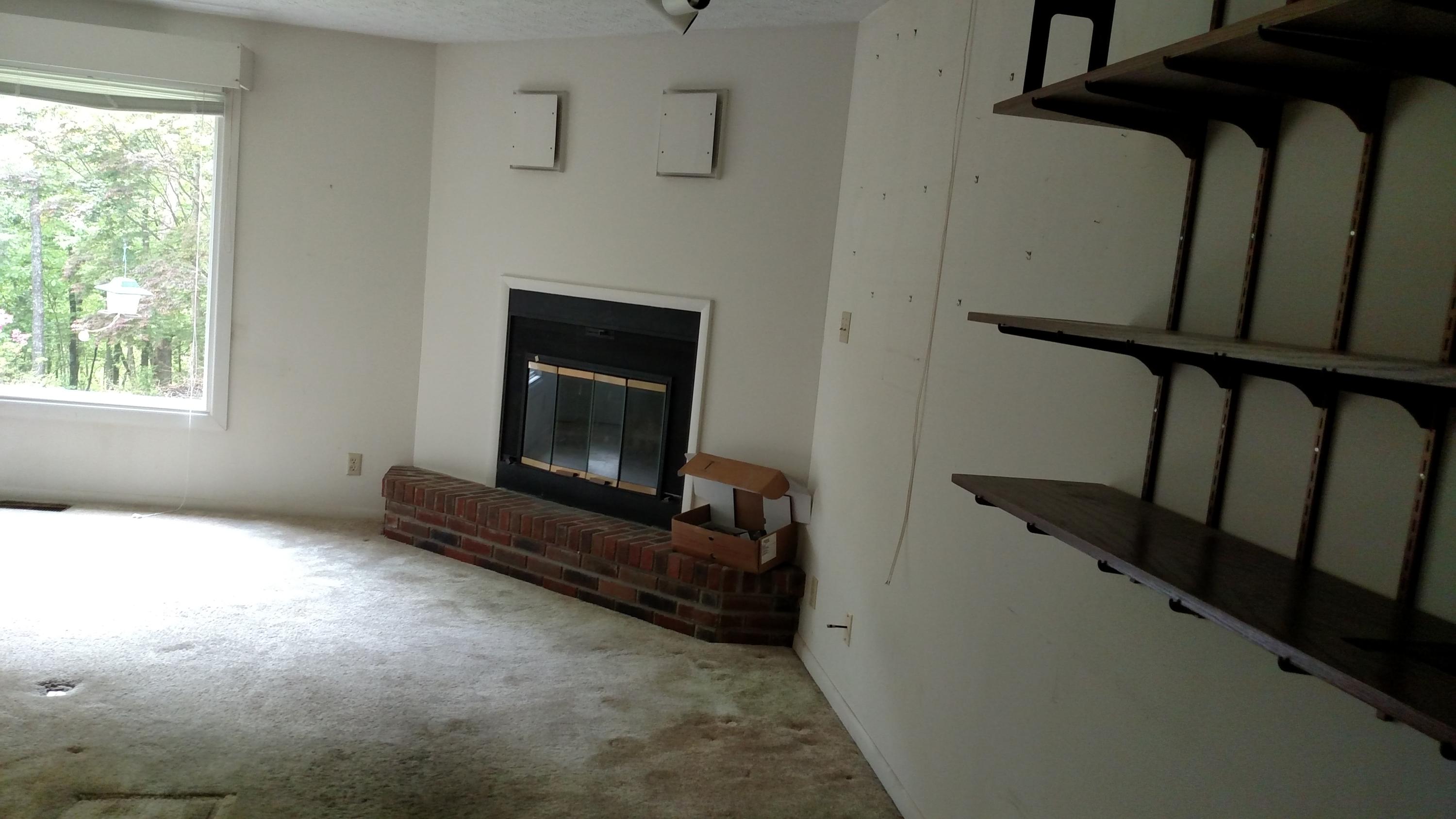 112 Meadow Road Oak Ridge, TN 37830 - Photo 8 of 17 IMG_20160426_141647750