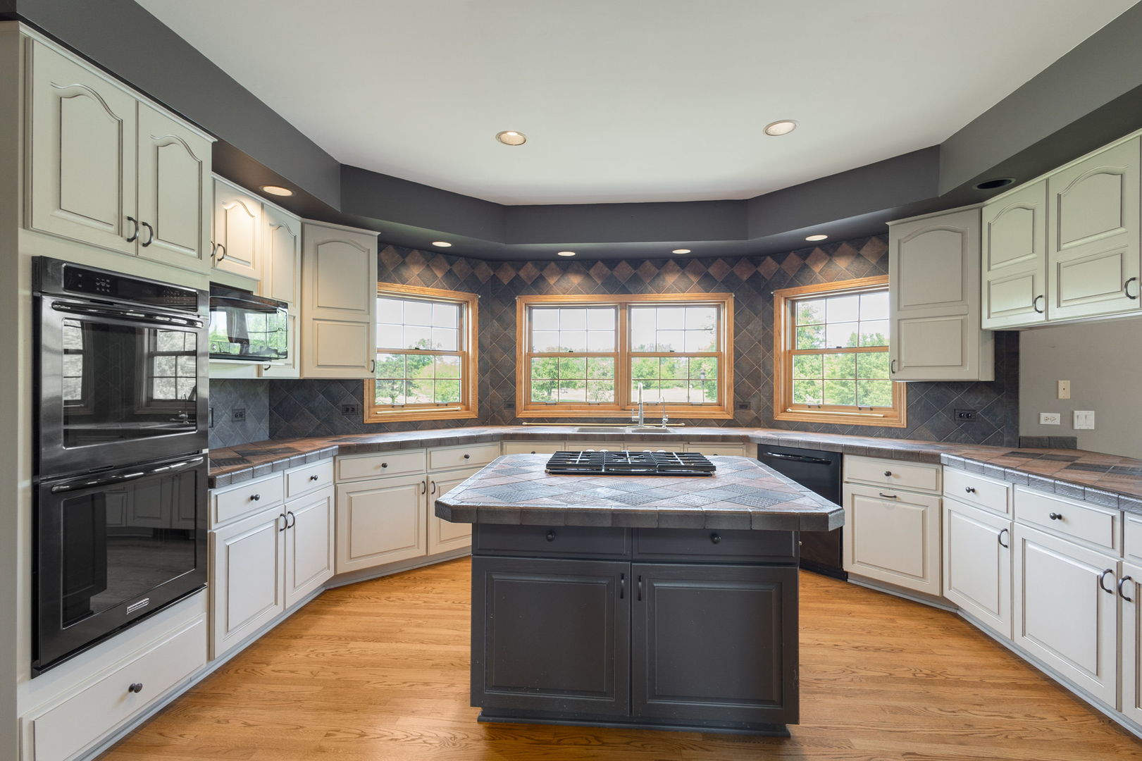 1848 East Offner Road Beecher, IL 60401 - Photo 8 of 28
