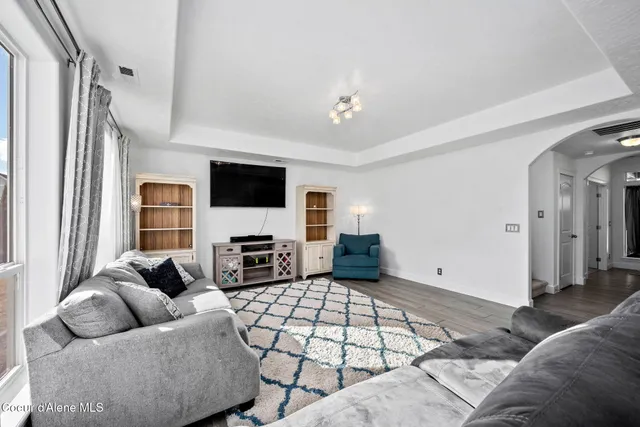 $699,000 | 2447 North Viking Loop, Post Falls, ID 83854