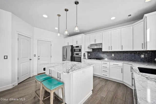 $699,000 | 2447 North Viking Loop, Post Falls, ID 83854