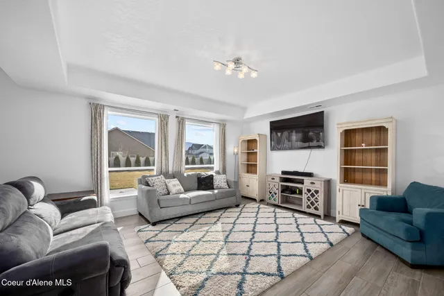 $699,000 | 2447 North Viking Loop, Post Falls, ID 83854