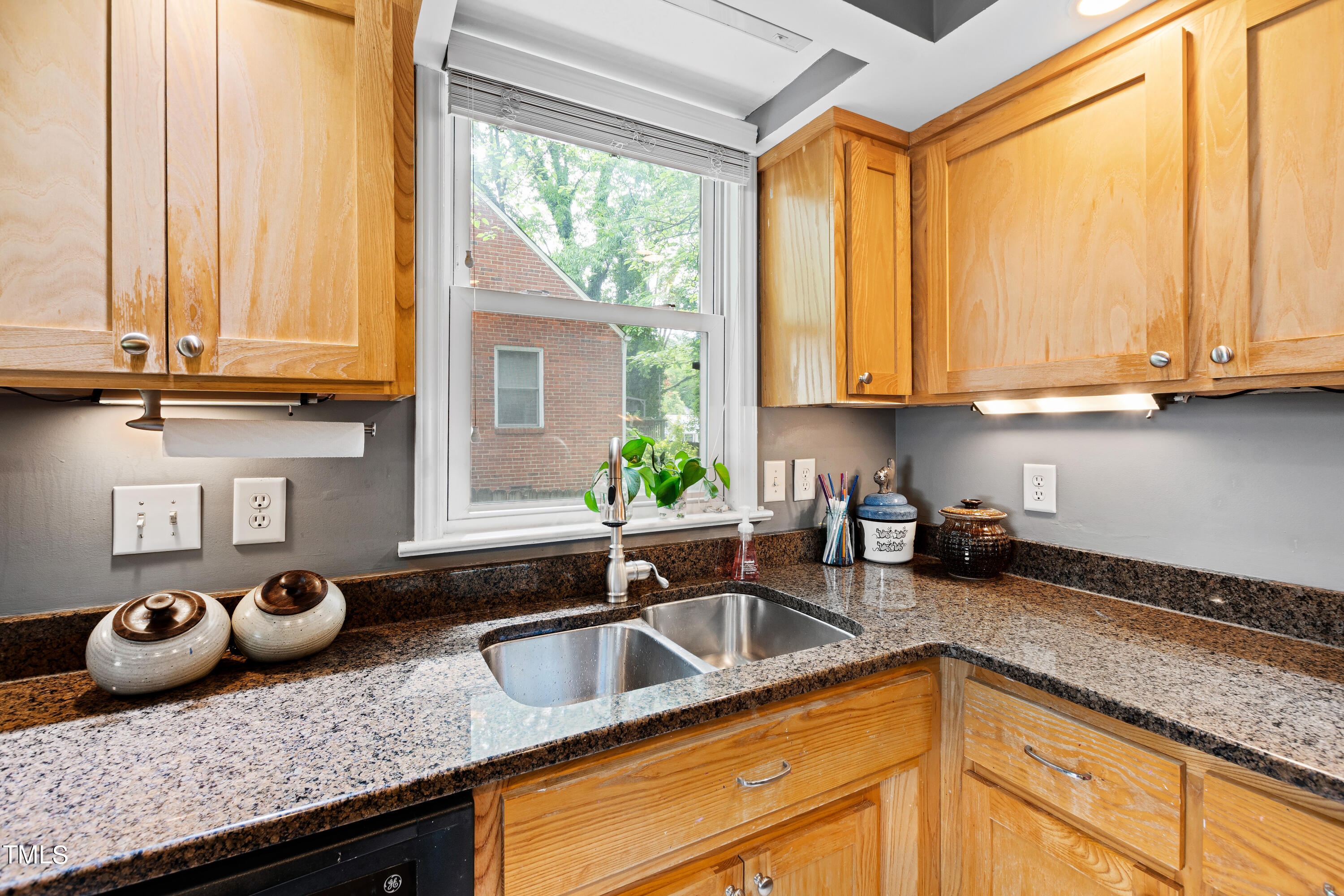 708 New Road Raleigh, NC 27608 - Photo 8 of 30 Kitchen
