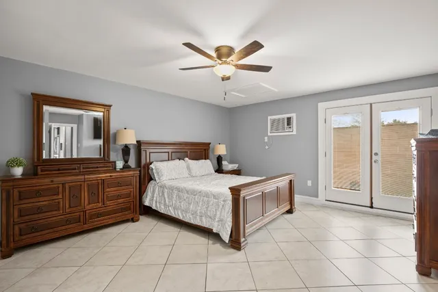 $880,000 | 7905-7907 Tiffany Drive, Austin, TX 78749