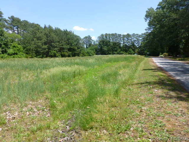 617 Quail Road Cardinal, VA 23025 - Photo 8 of 27