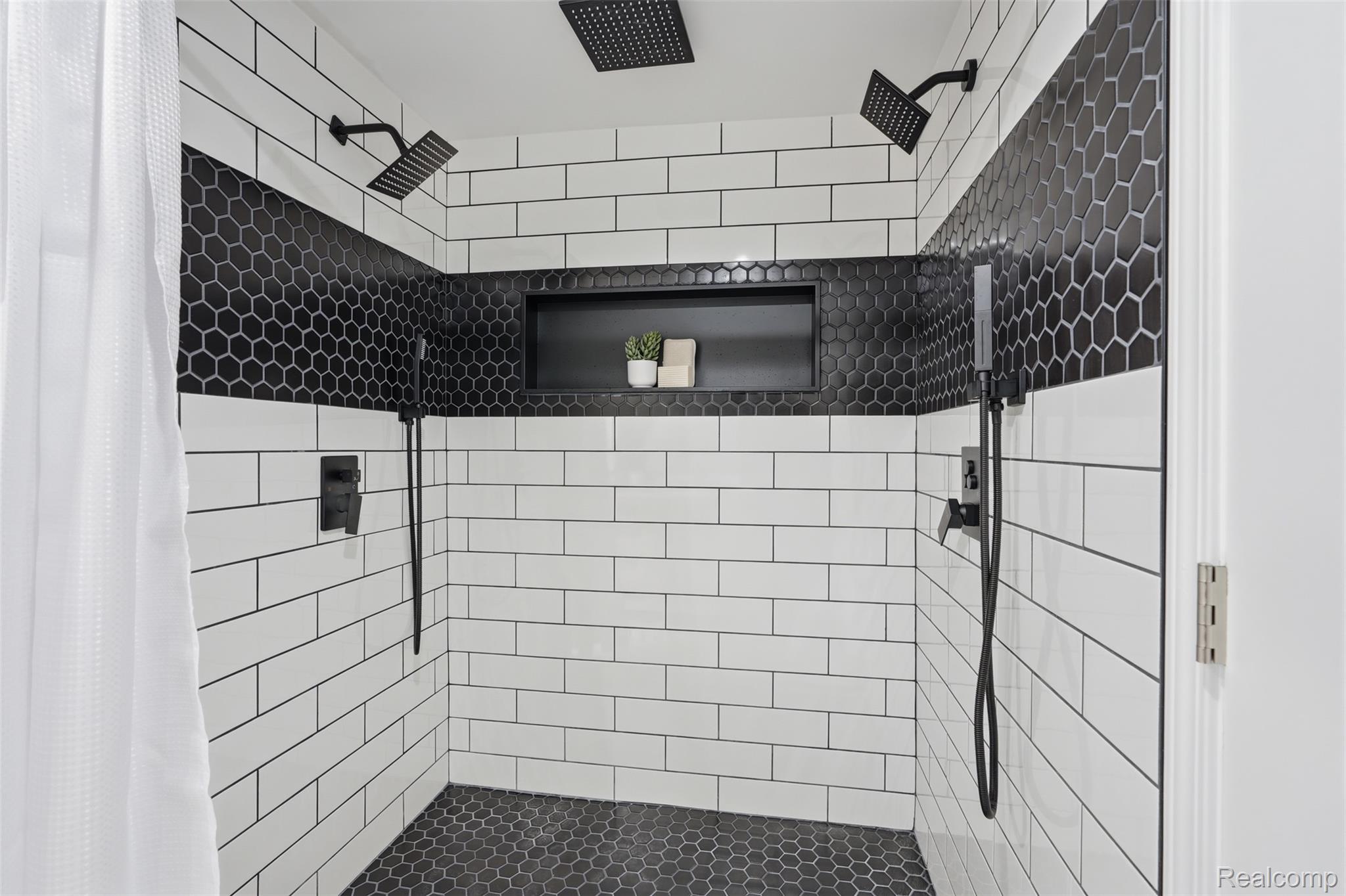 16636 Ardmore Street Detroit, MI 48235 - Photo 20 of 27 Walk-in shower with high contrast finishes and rainfall fixtures
