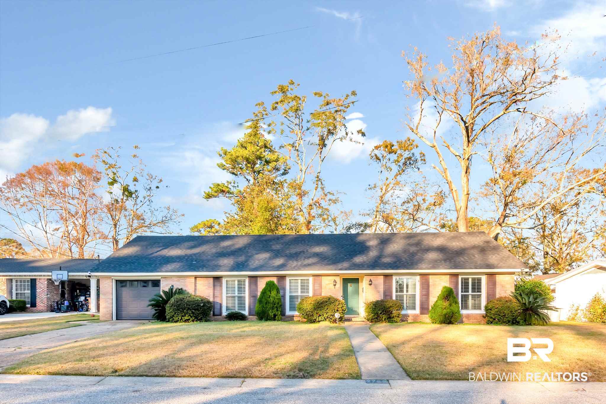 2752 Kreitner Street Mobile, AL 36606 - Photo 1 of 35