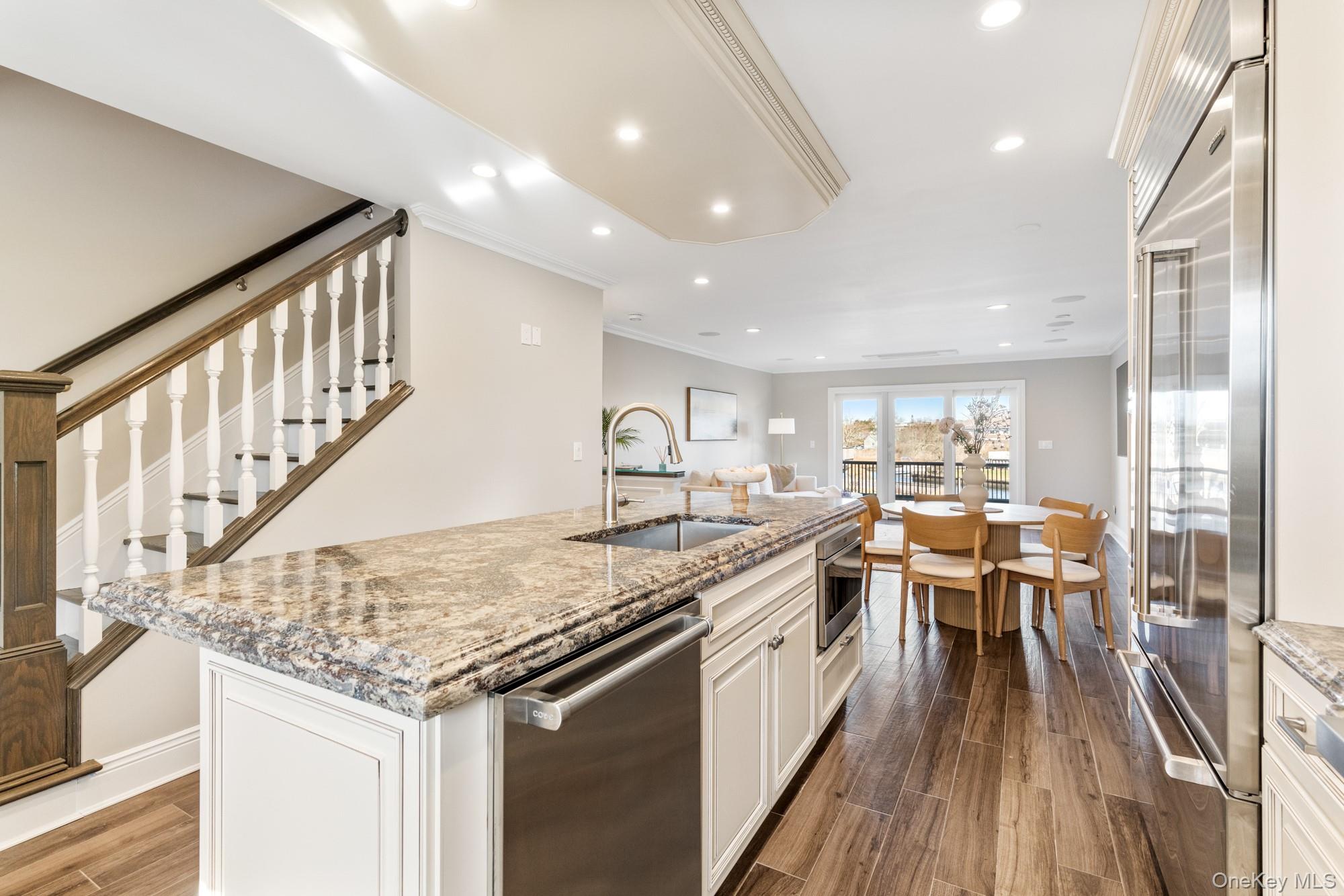 3047 Mitchell Road Westhampton Beach, NY 11978 - Photo 4 of 23 Gallery Image 4