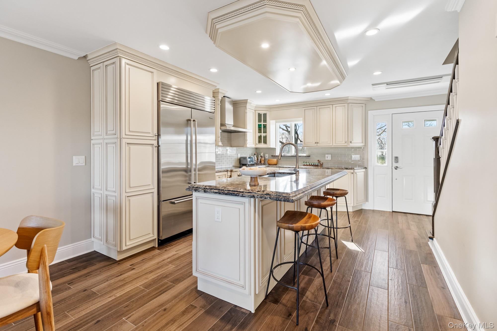 3047 Mitchell Road Westhampton Beach, NY 11978 - Photo 5 of 23 Gallery Image 5