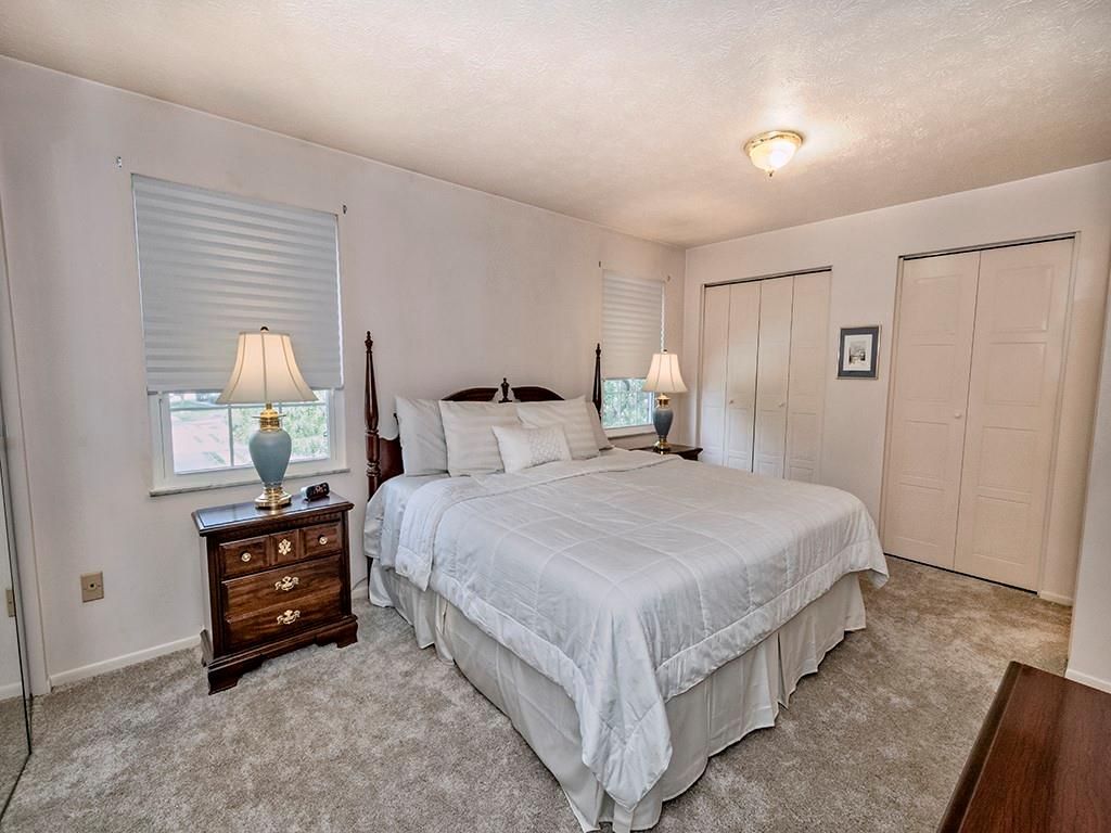 7416 Lighthouse Point Pittsburgh, PA 15221 - Photo 13 of 24 Gallery Image 13