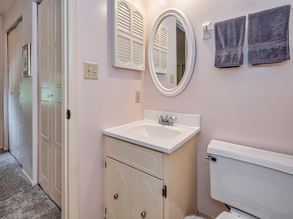 7416 Lighthouse Point Pittsburgh, PA 15221 - Photo 19 of 24 Gallery Image 19