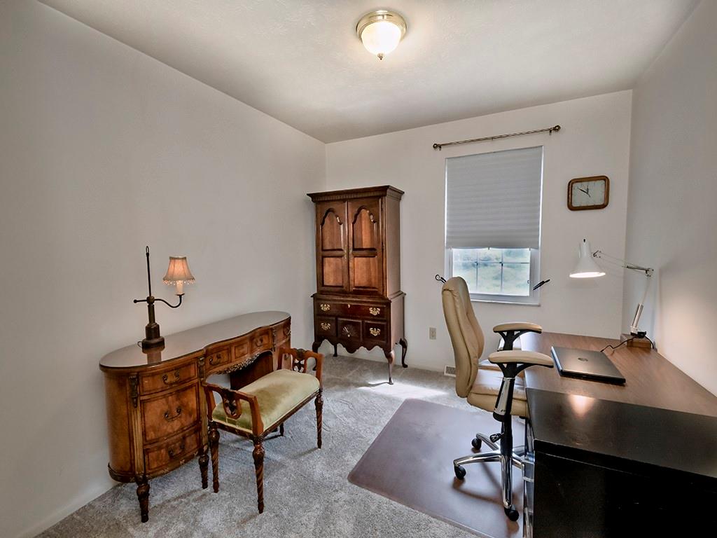 7416 Lighthouse Point Pittsburgh, PA 15221 - Photo 22 of 24 Gallery Image 22