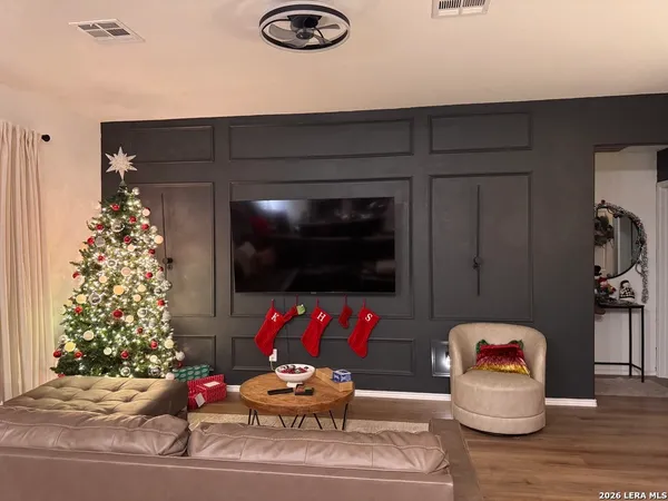 $325,000 | 370 Carmello, Kyle, TX 78640