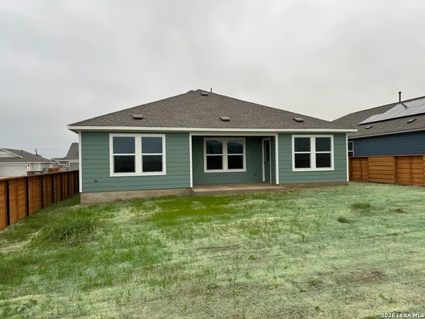 $325,000 | 370 Carmello, Kyle, TX 78640