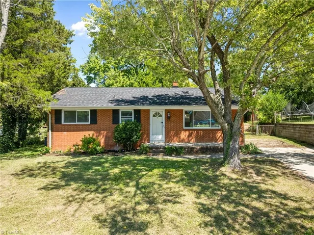 $209,500 | 417 Ashburn Street, Graham, NC 27253