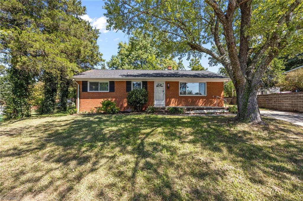 417 Ashburn Street Graham, NC 27253 - Photo 22 of 26