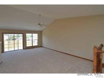 5019 Castlegate Lane Godfrey, IL 62035 - Photo 4 of 24 Gallery Image 4