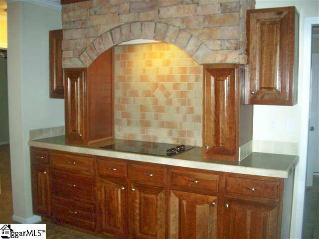 240 Ridgeway Road Woodruff, SC 29388 - Photo 3 of 25 Gallery Image 3