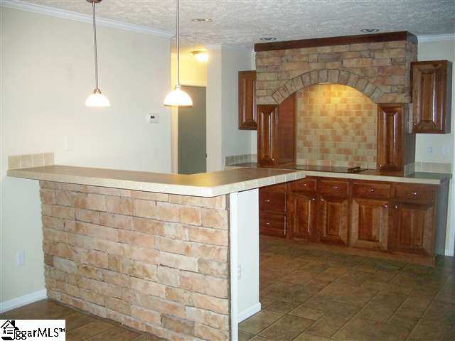 240 Ridgeway Road Woodruff, SC 29388 - Photo 4 of 25 Gallery Image 4