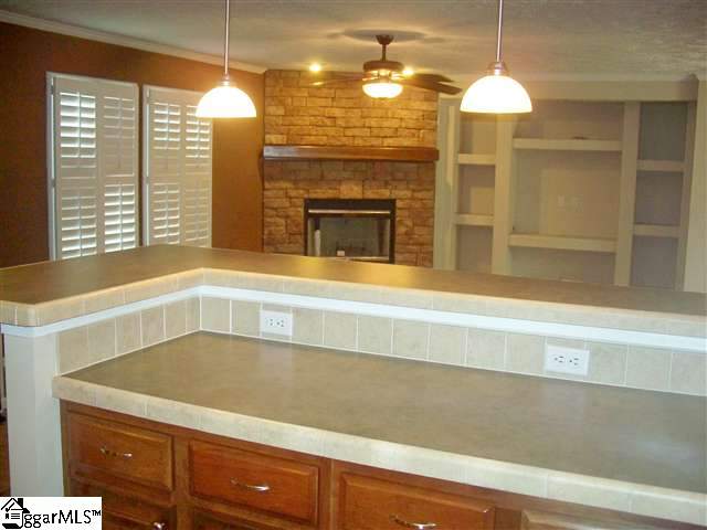 240 Ridgeway Road Woodruff, SC 29388 - Photo 8 of 25 Gallery Image 8
