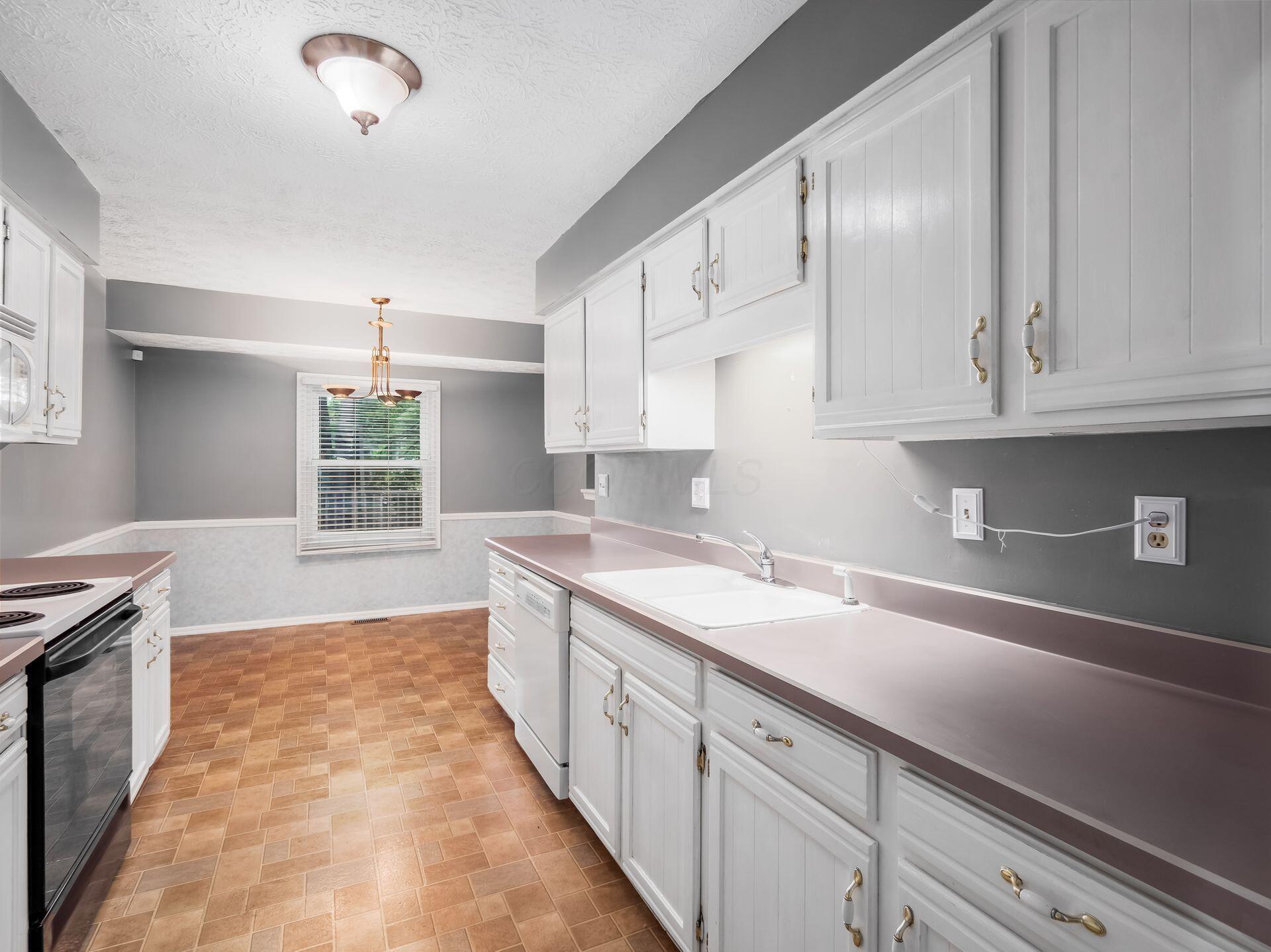 5314 Roscommon Road Dublin, OH 43017 - Photo 16 of 42