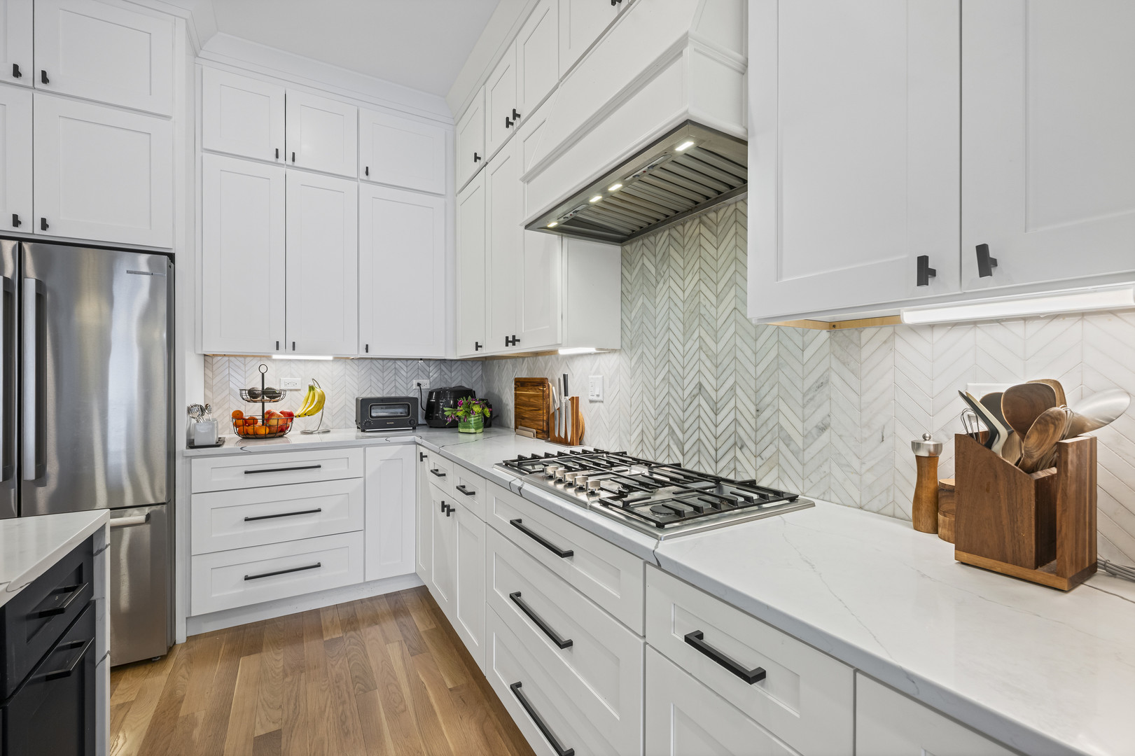 3258 West Crystal Street Chicago, IL 60651 - Photo 13 of 51